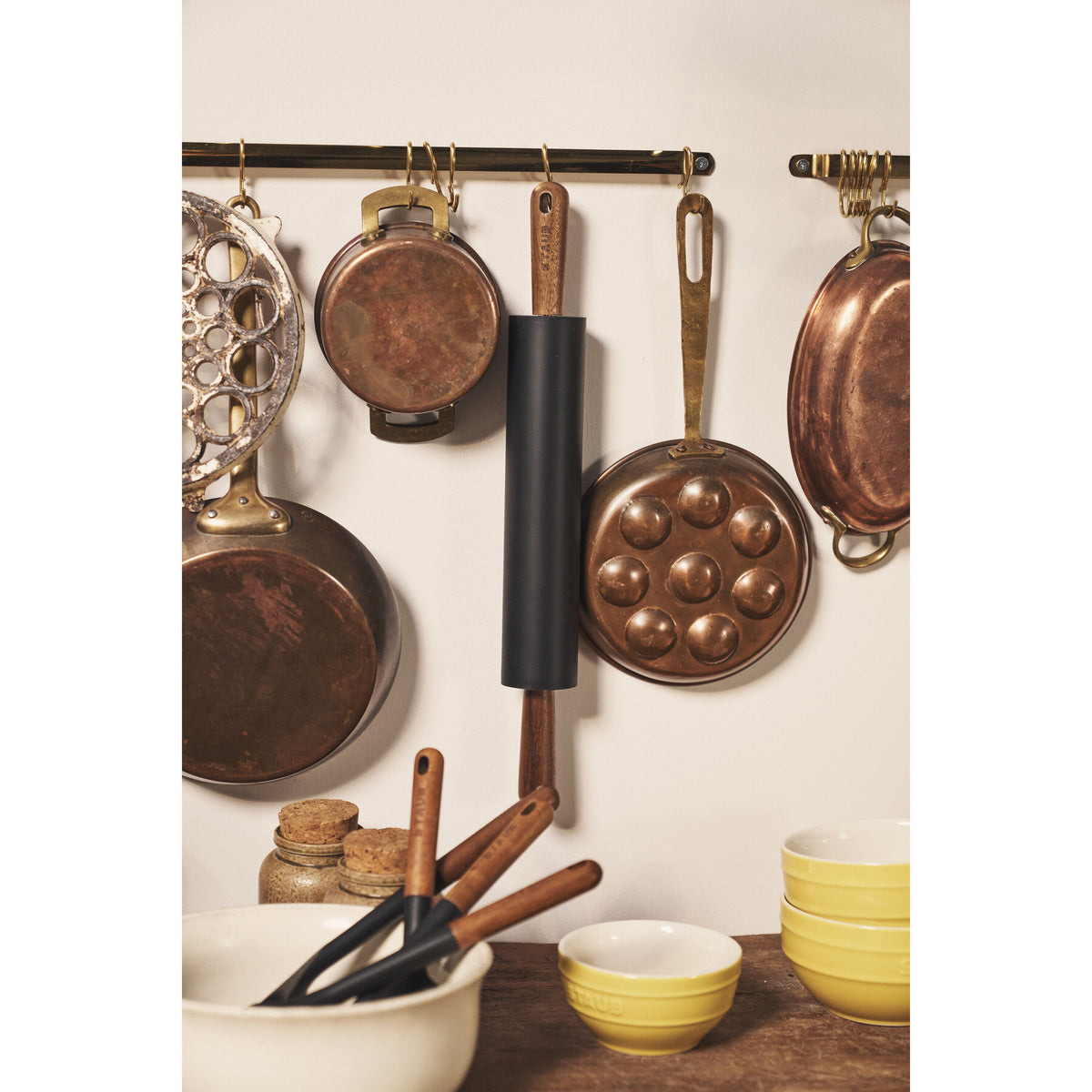 Staub Rolling pin, black | acacia | special shape