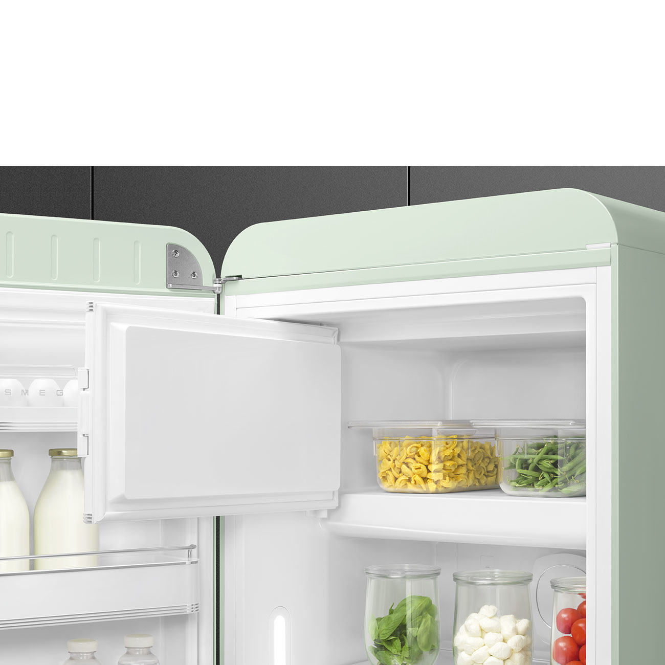 Smeg FAB28LPG6